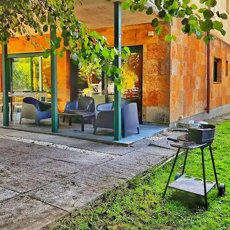 Apartment Five Beaches House *